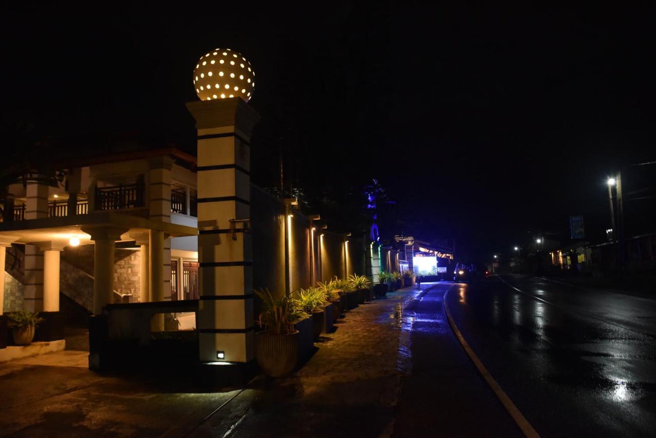 New Ocean Hill Hotel ヒッカドゥワ エクステリア 写真