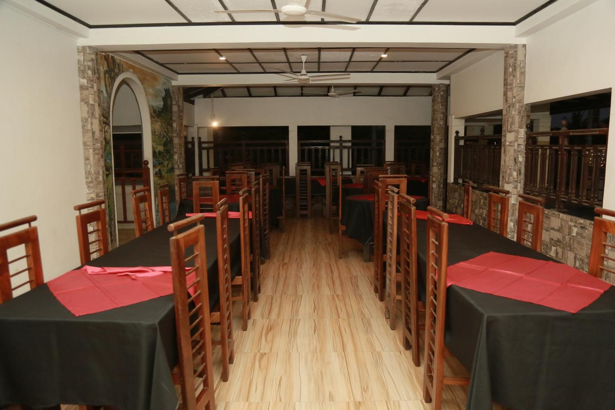 New Ocean Hill Hotel ヒッカドゥワ エクステリア 写真